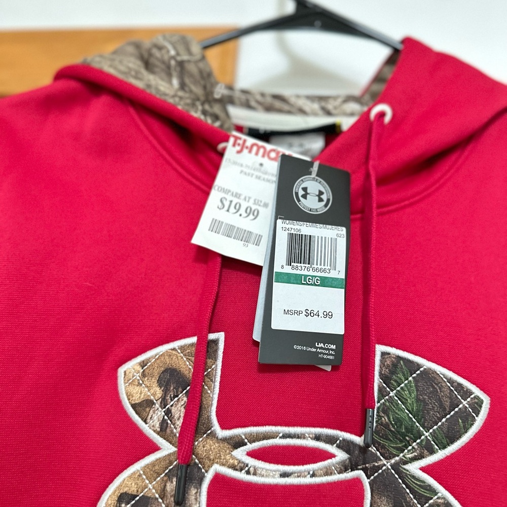 Under Armour hoodie